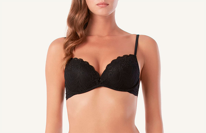 Intimissimi Manuela iz kruzheva yukarı itmek