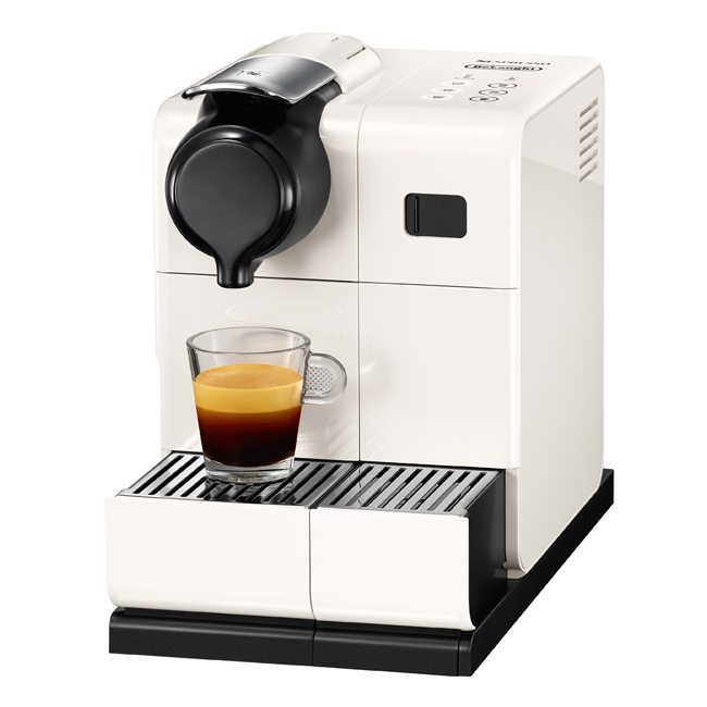 Nespresso DeLonghi EN550.W - prática e multitarefa