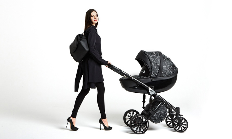 Sport Jacob - universeller Kinderwagen mit Babyschale