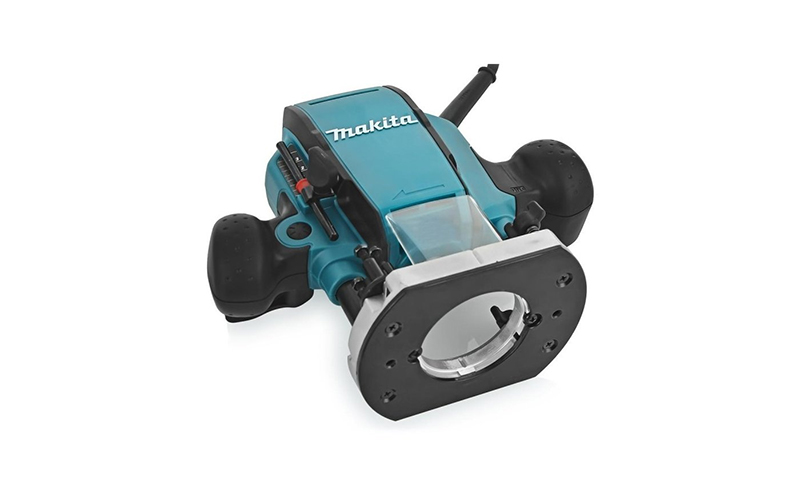 Makita RP0900 - евтин сред фрезовете