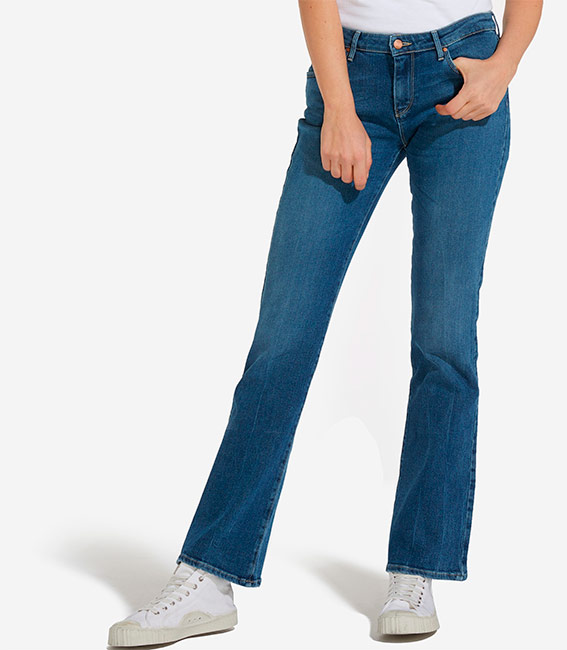 Kvinners WRANGLER Born Ready Bootcut