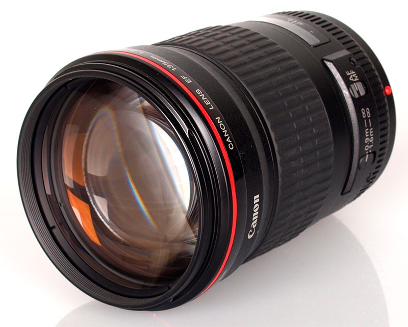 Canon EF 135mm 2L USM