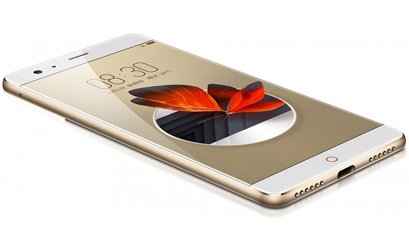 ZTE Nubia Z17 8 / 128GB - keret nélküli kamerák